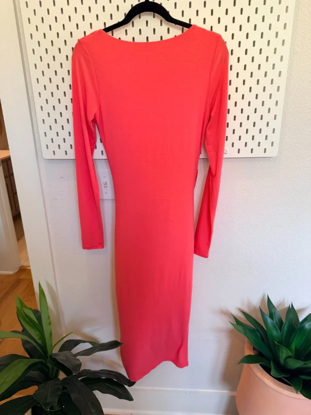 bebe Coral Pink Ruched Long Sleeve Bodycon Midi Dress Size M